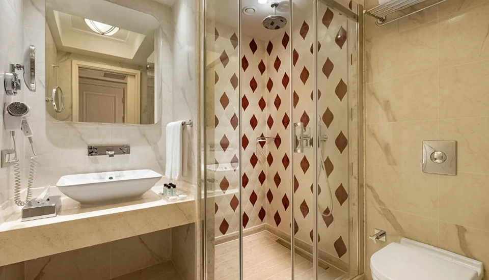 هتل تایتانیک سیتی تکسیم استانبول